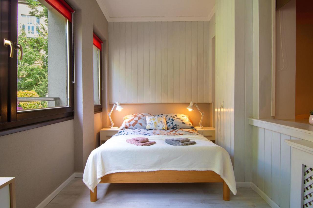 Garden Studio In The Old Town Apartment คราคูฟ ภายนอก รูปภาพ